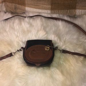 Dooney & bourke bag